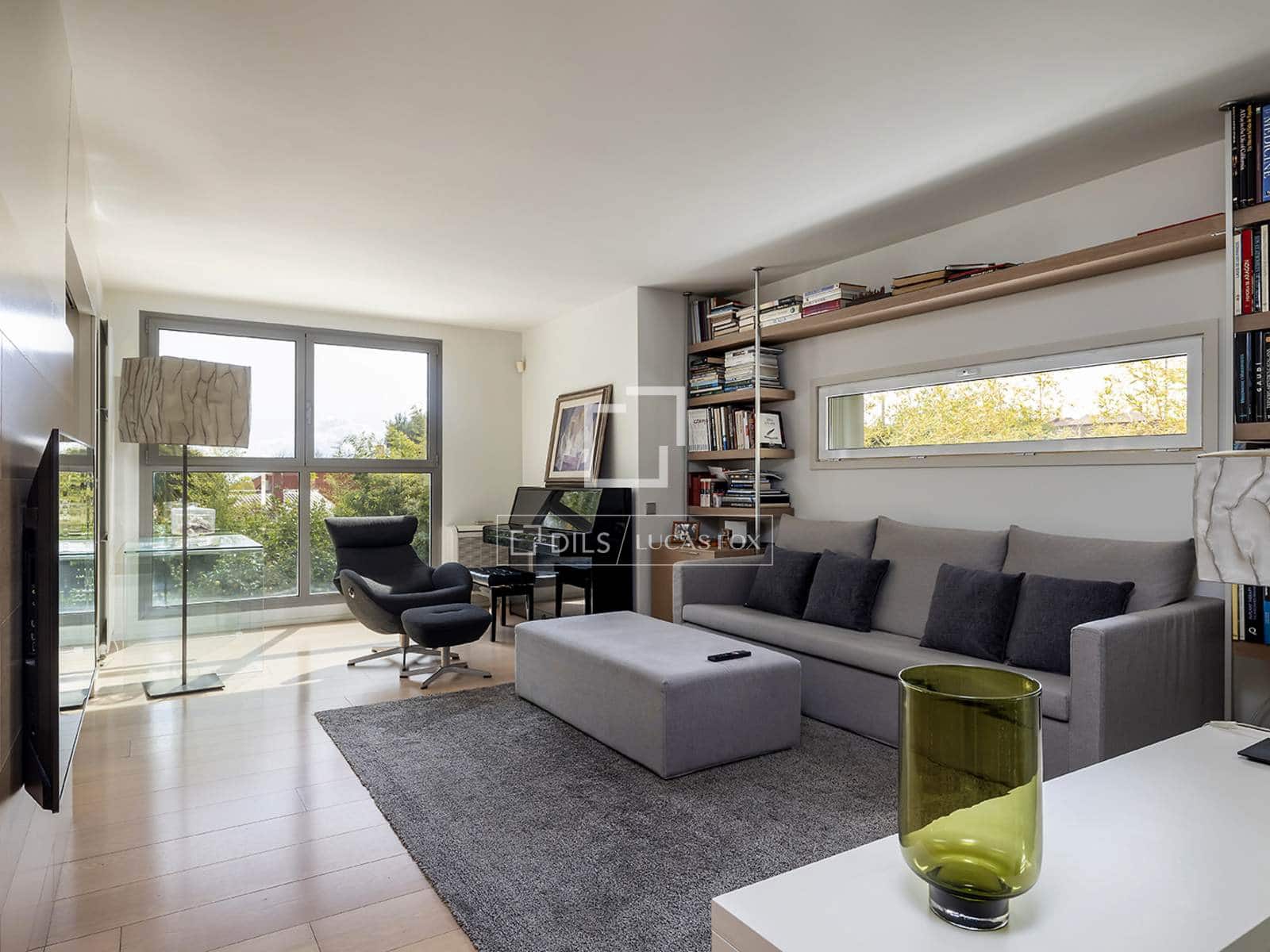 6 bedroom Villa for sale in Barcelona city - € 2,950,000 (Ref: 9676428)