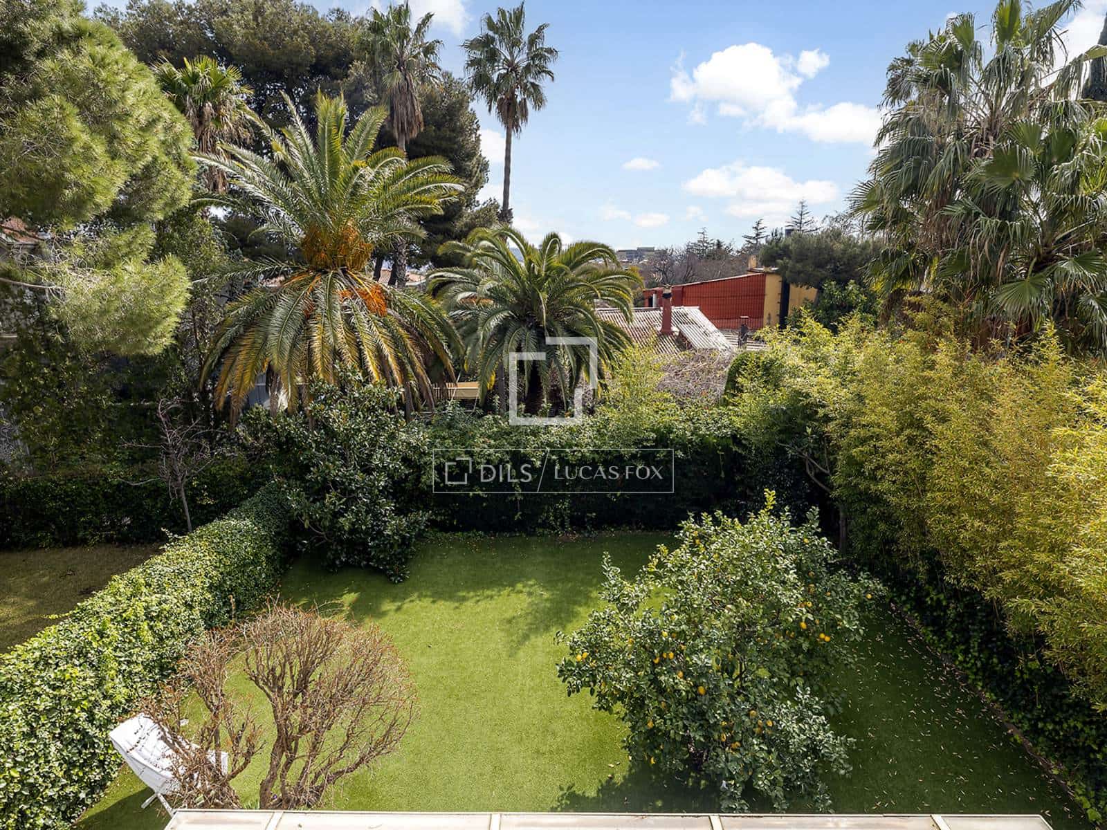 6 bedroom Villa for sale in Barcelona city - € 2,950,000 (Ref: 9676428)