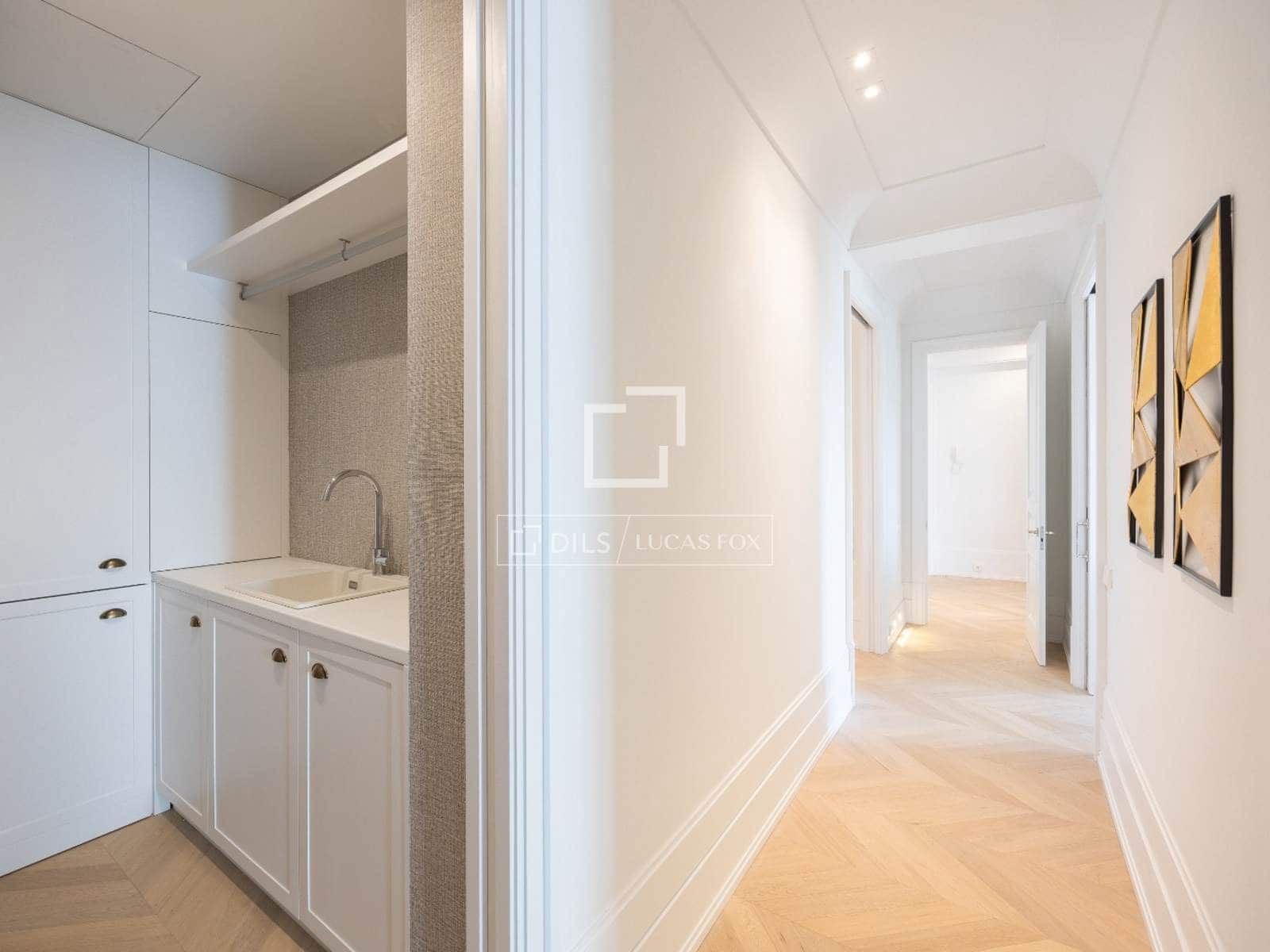 4 bedroom Apartment for sale in Madrid city - € 3,230,000 (Ref: 9676429)