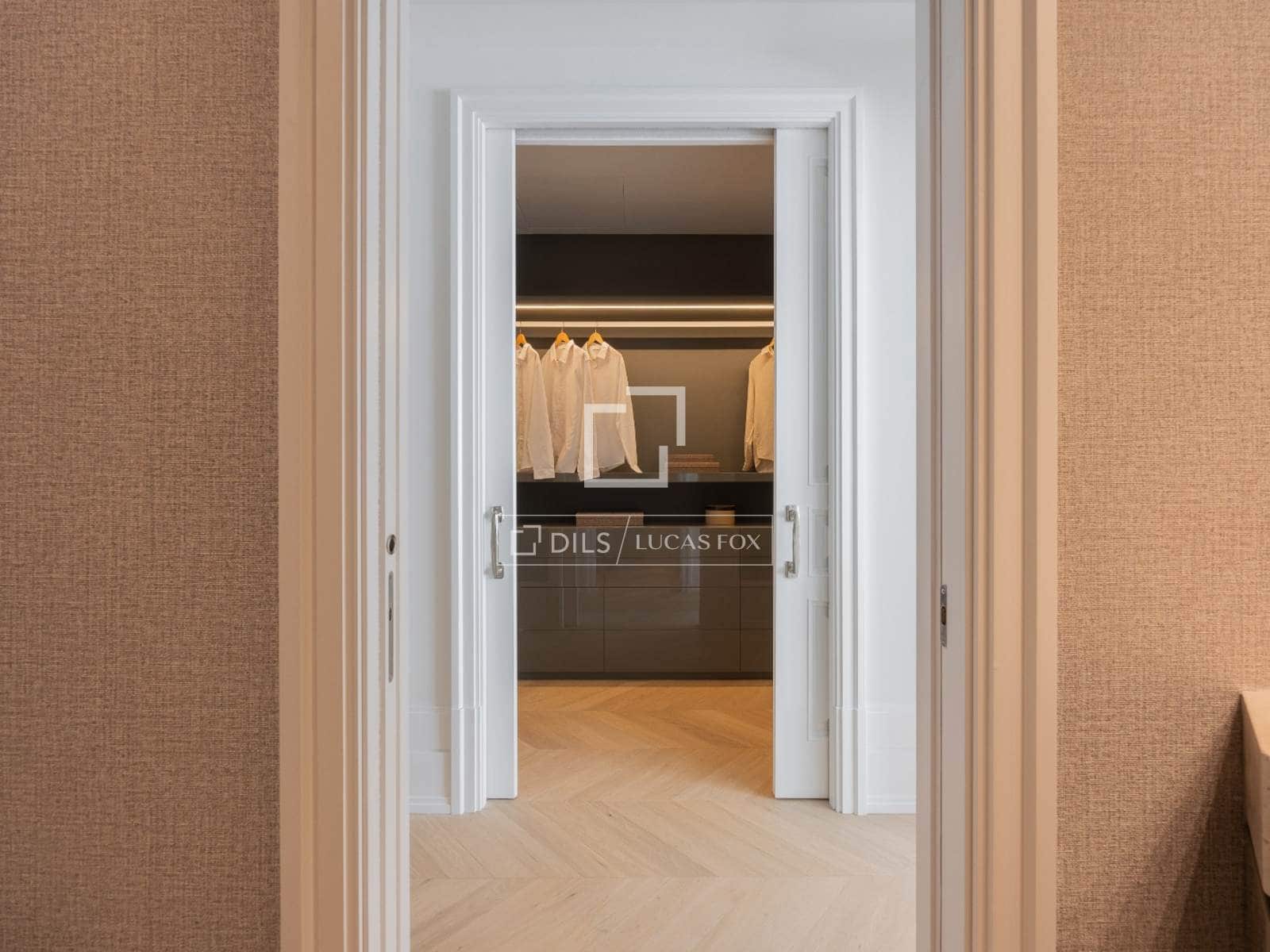 4 bedroom Apartment for sale in Madrid city - € 3,230,000 (Ref: 9676429)