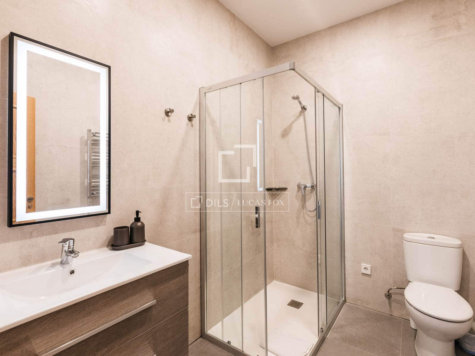 2 bedroom Apartment for rent in Madrid city - € 3,300 (Ref: 9676430)