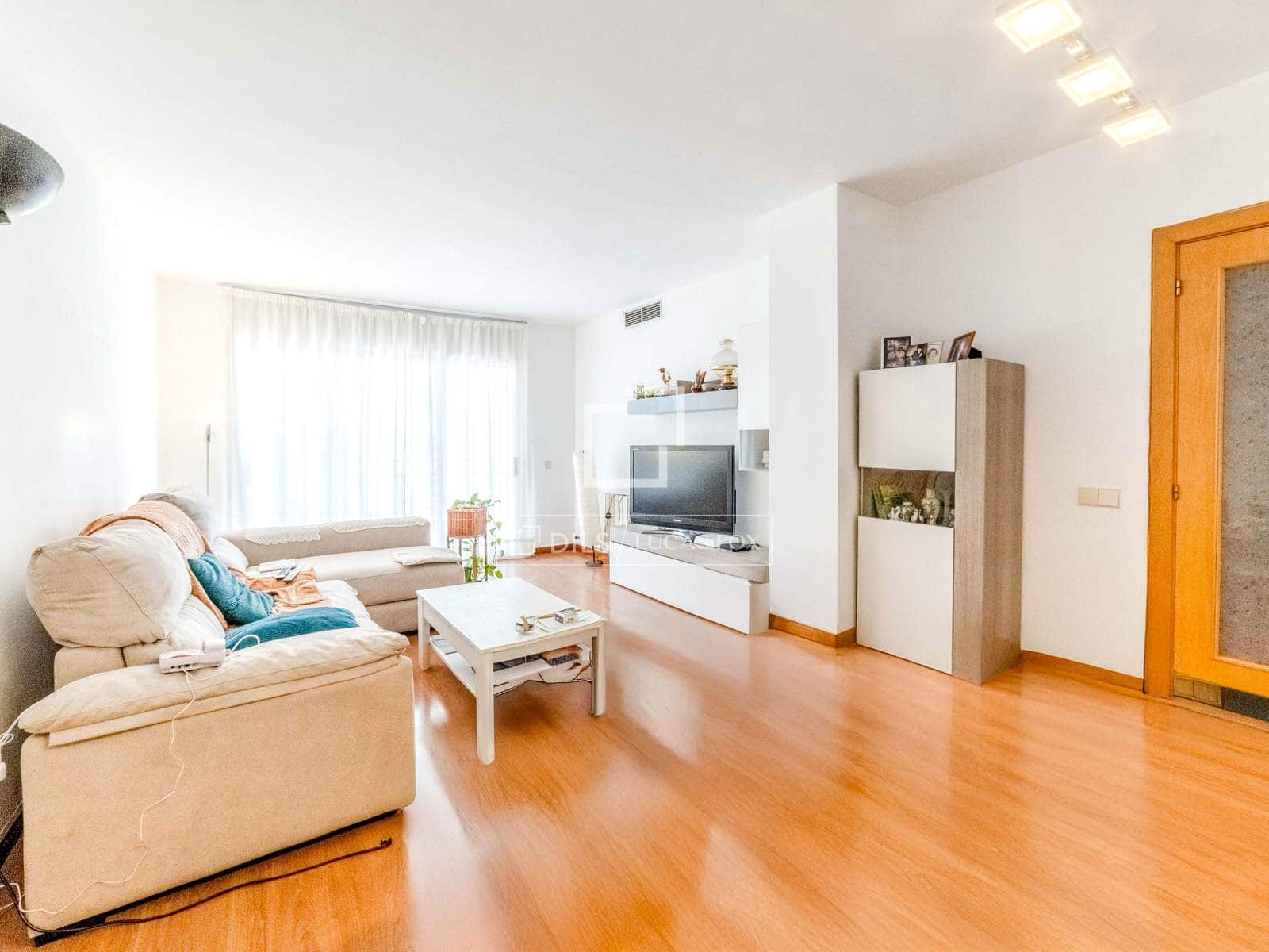 4 Zimmer Apartment zu verkaufen in Sitges mit Garage - 465.000 € (Ref: 9676431)