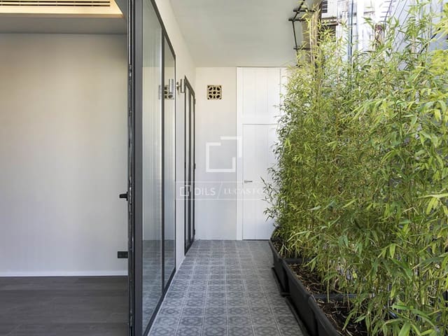 3 slaapkamer Appartement te koop in Barcelona stad - € 1.650.000 (Ref: 9678155)