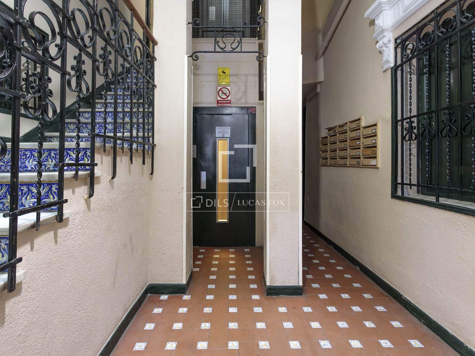 Appartement de 2 chambres à louer à Madrid ville - 2 700 € (Ref: 9678156)