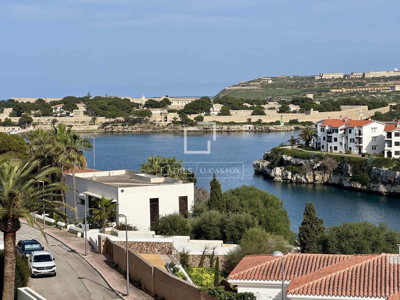 2 sypialnia Apartament na sprzedaż w Es Castell z garażem - 295 000 € (Ref: 9678157)