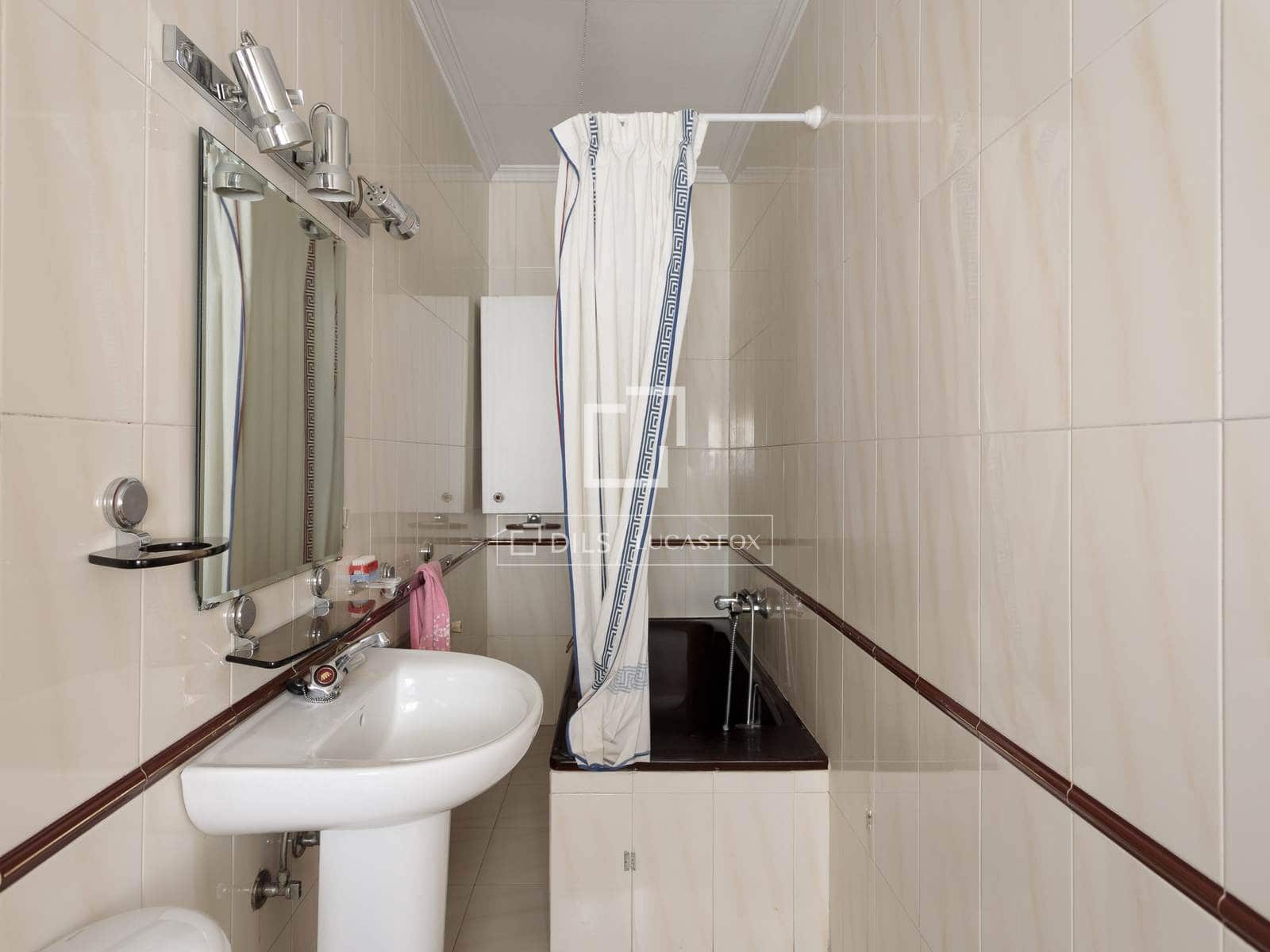 4 soveværelse Lejlighed til salg i Madrid by - € 2.350.000 (Ref: 9679090)