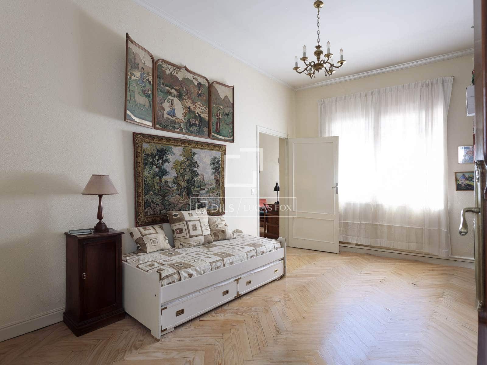 4 soveværelse Lejlighed til salg i Madrid by - € 2.350.000 (Ref: 9679090)