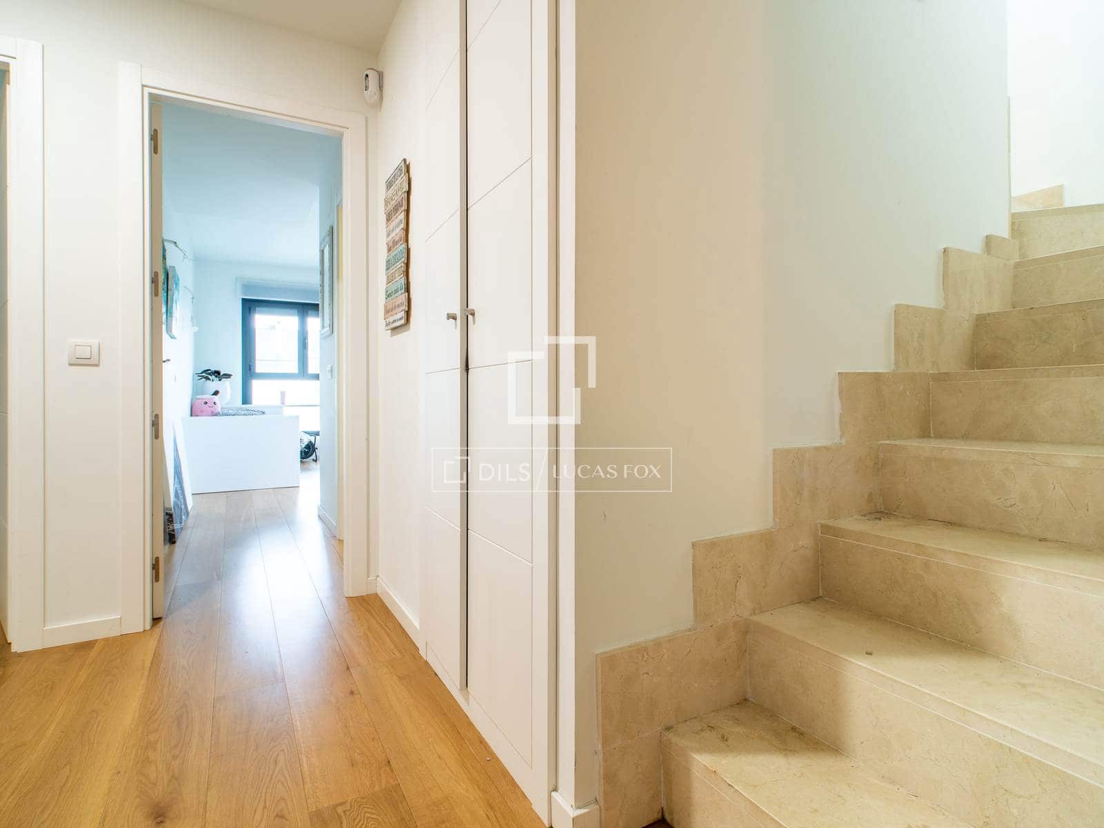 4 sovrum Lägenhet till salu i Villanueva del Pardillo med pool garage - 680 000 € (Ref: 9679091)