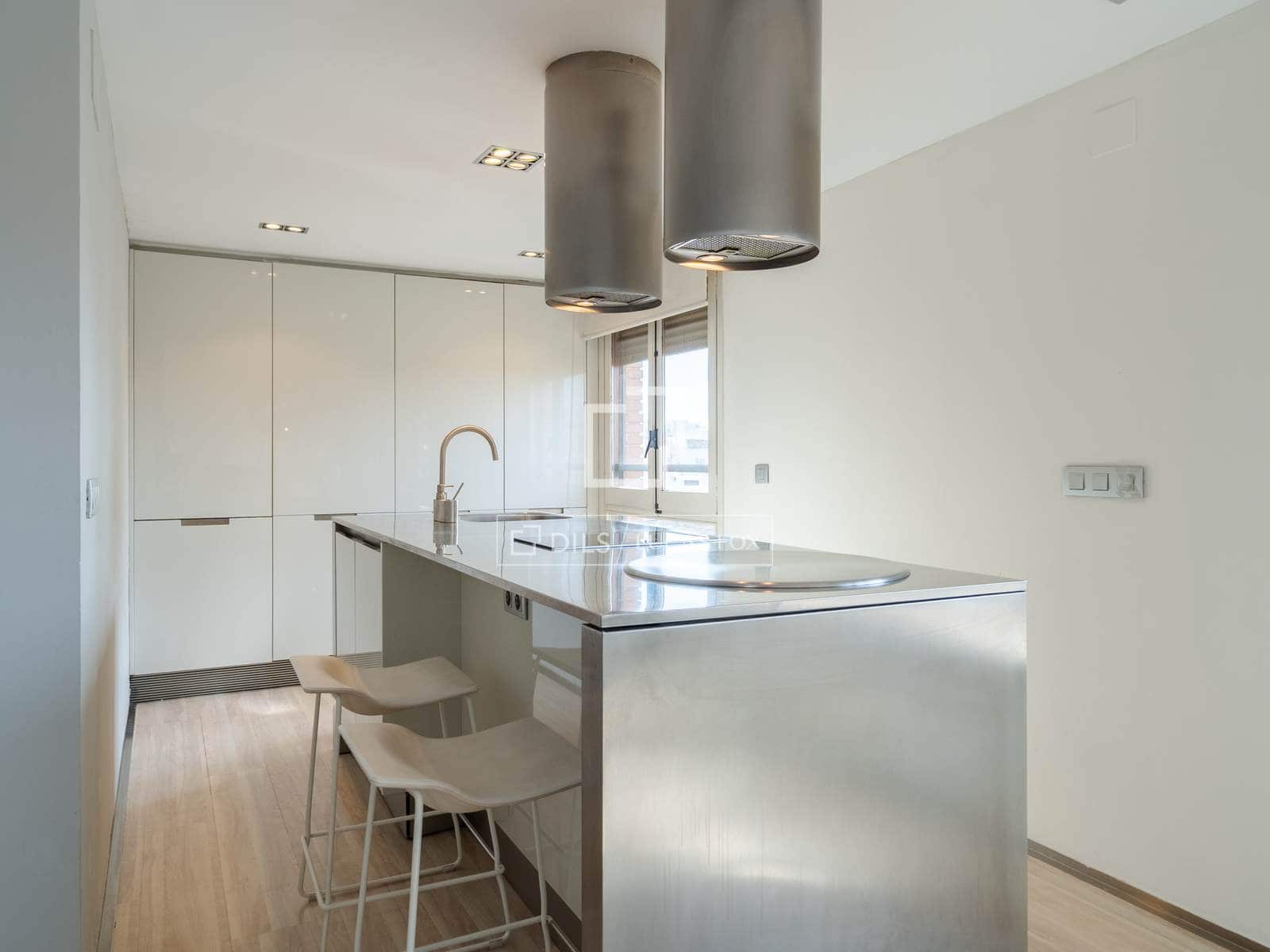 1 quarto Penthouse para arrendar em Valencia cidade - 2 399 € (Ref: 9679199)