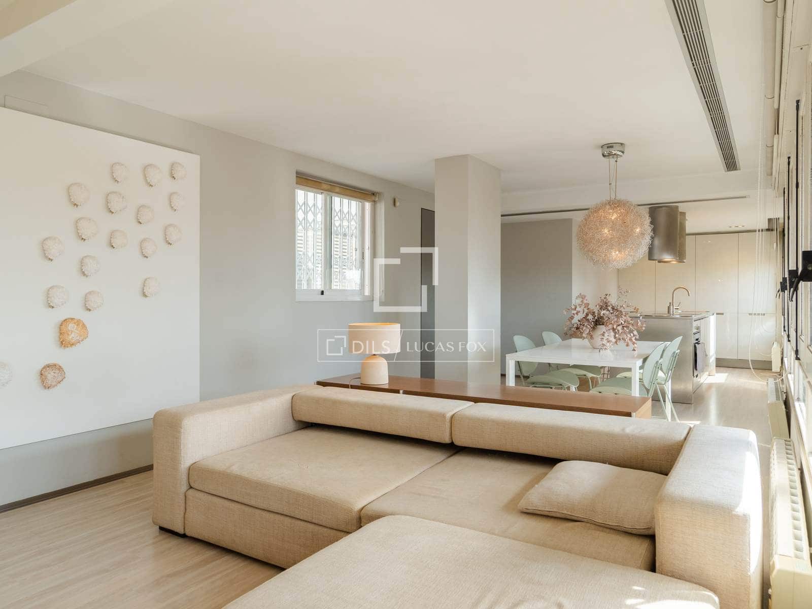 1 quarto Penthouse para arrendar em Valencia cidade - 2 399 € (Ref: 9679199)