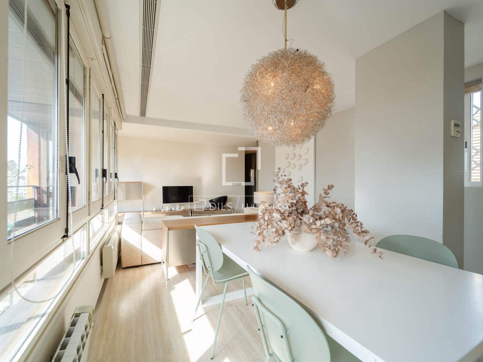 1 quarto Penthouse para arrendar em Valencia cidade - 2 399 € (Ref: 9679199)