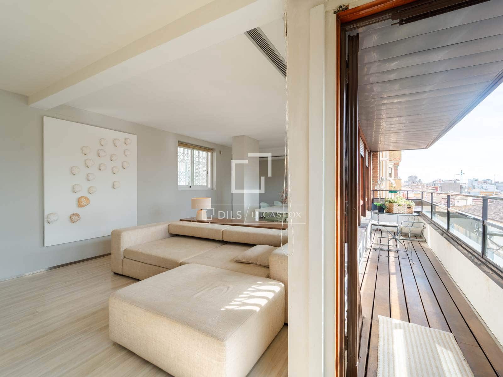 1 quarto Penthouse para arrendar em Valencia cidade - 2 399 € (Ref: 9679199)