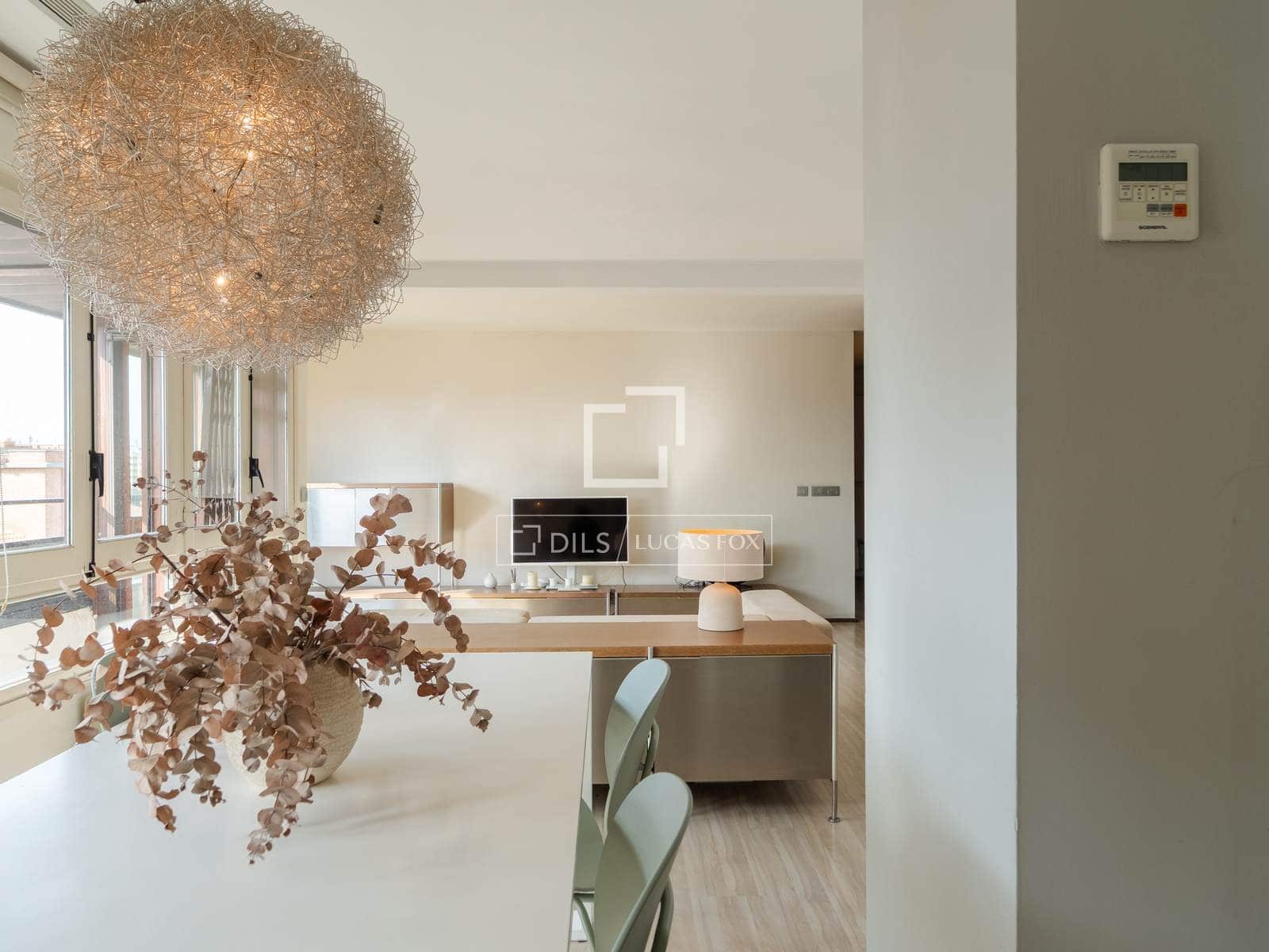 1 quarto Penthouse para arrendar em Valencia cidade - 2 399 € (Ref: 9679199)