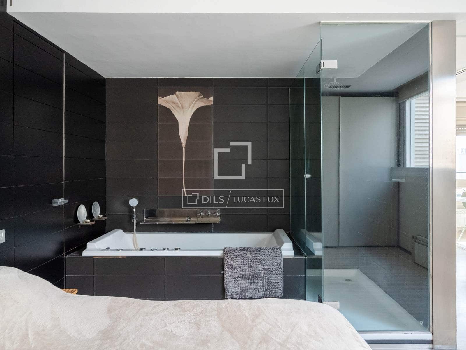 1 quarto Penthouse para arrendar em Valencia cidade - 2 399 € (Ref: 9679199)