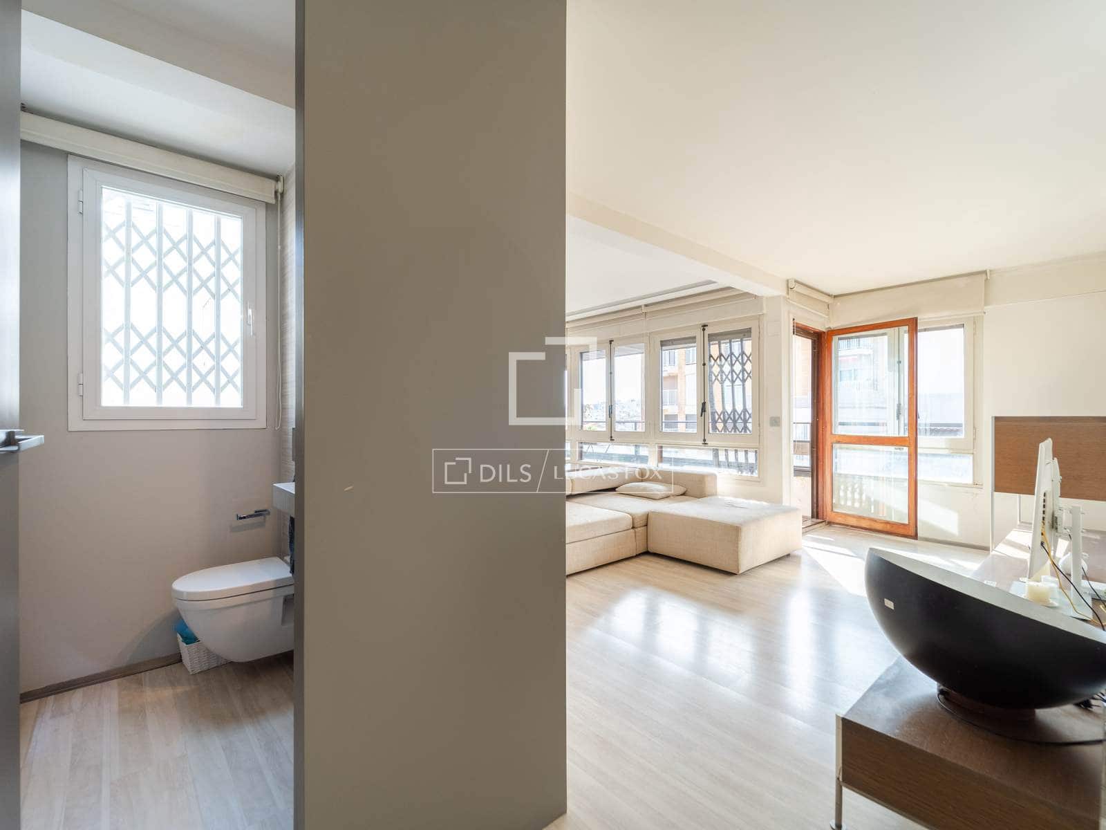 1 quarto Penthouse para arrendar em Valencia cidade - 2 399 € (Ref: 9679199)