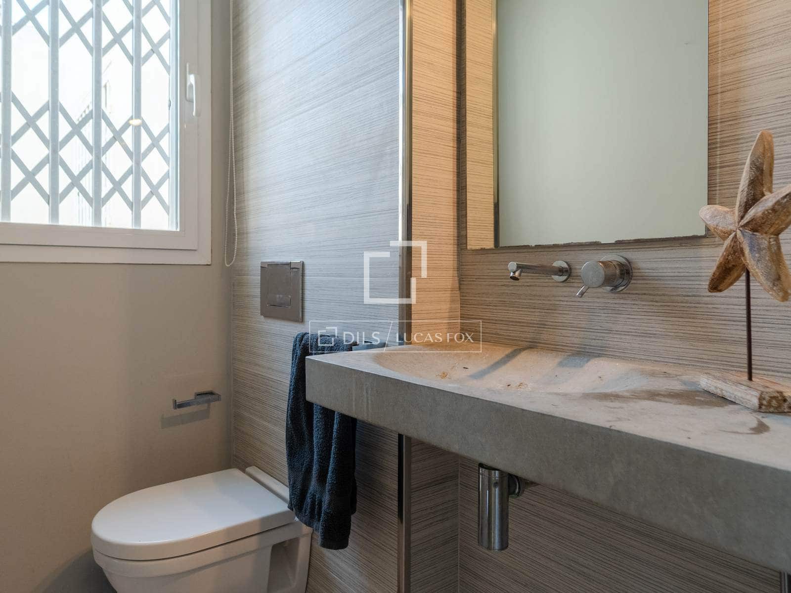 1 quarto Penthouse para arrendar em Valencia cidade - 2 399 € (Ref: 9679199)