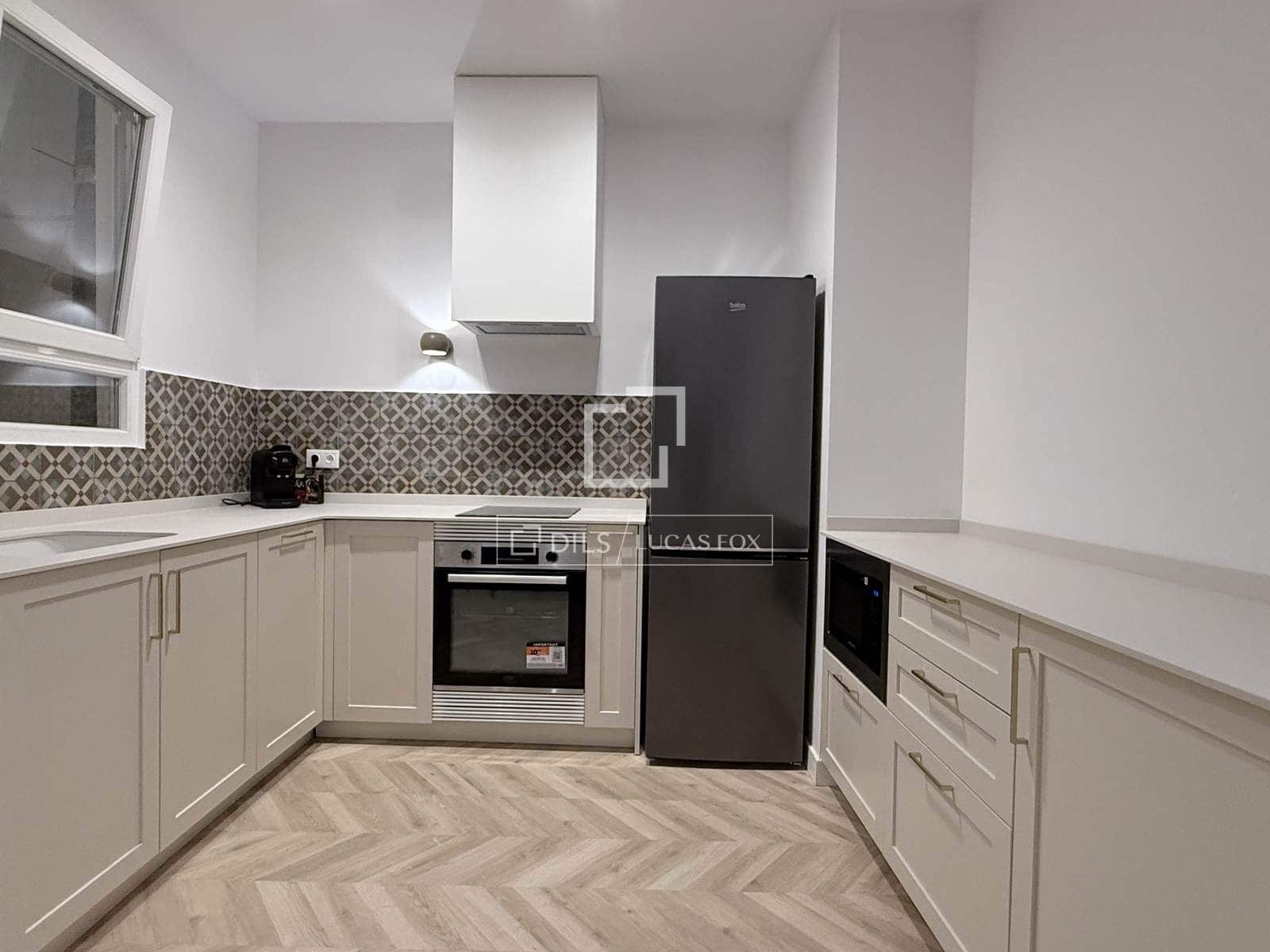 3 makuuhuone Huoneisto vuokrattavana paikassa Alicante kaupunki - 2 300 € (Ref: 9679272)