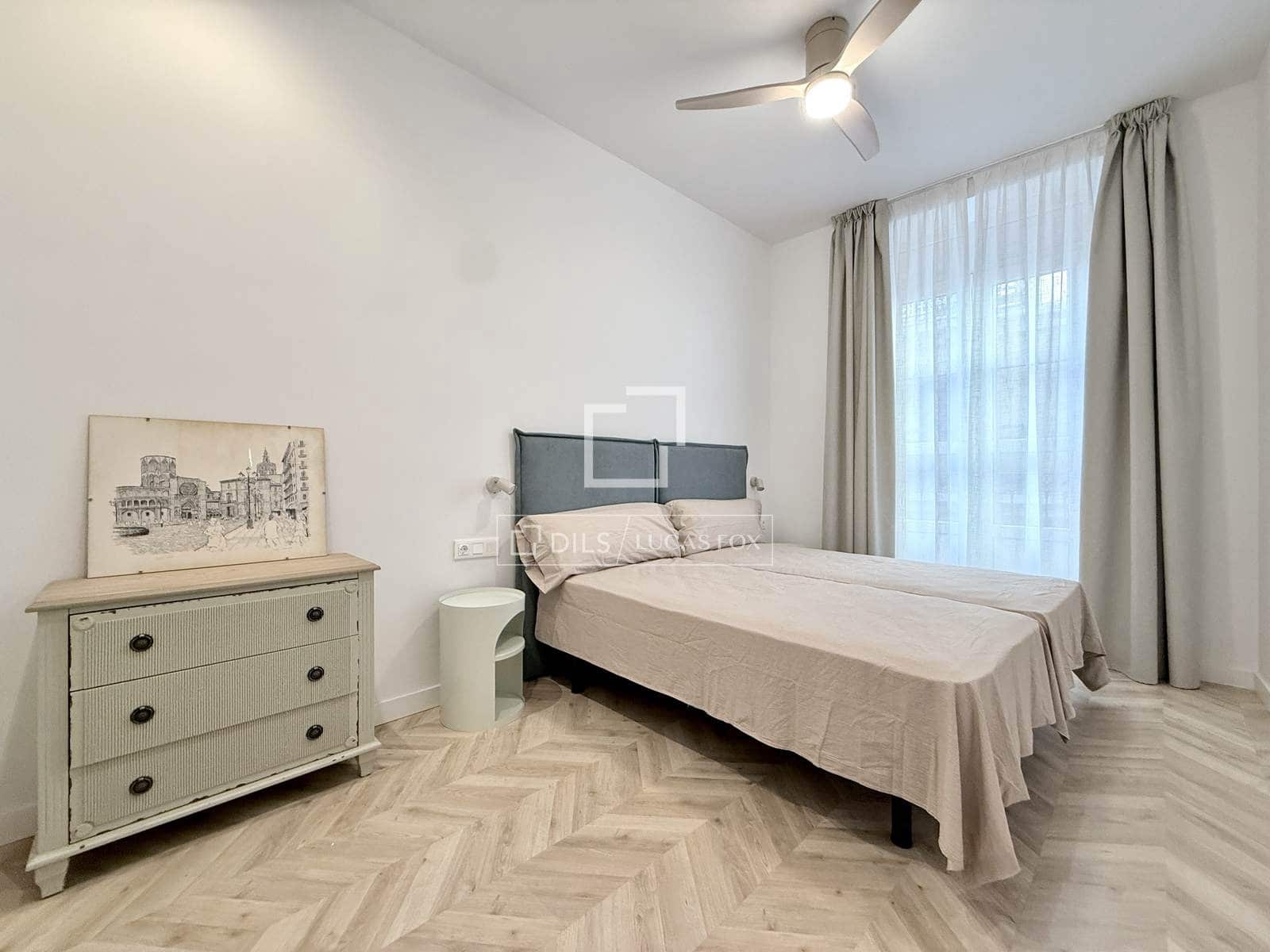 Apartamento de 3 habitaciones en Alicante / Alacant ciudad en alquiler - 2.300 € (Ref: 9679273)