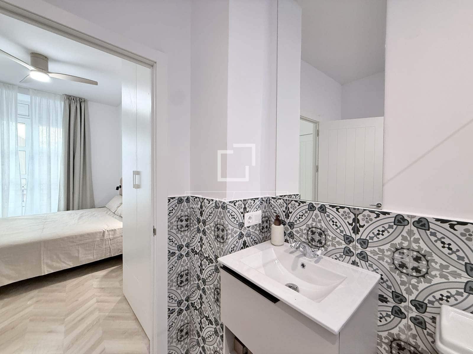 Apartamento de 3 habitaciones en Alicante / Alacant ciudad en alquiler - 2.300 € (Ref: 9679273)