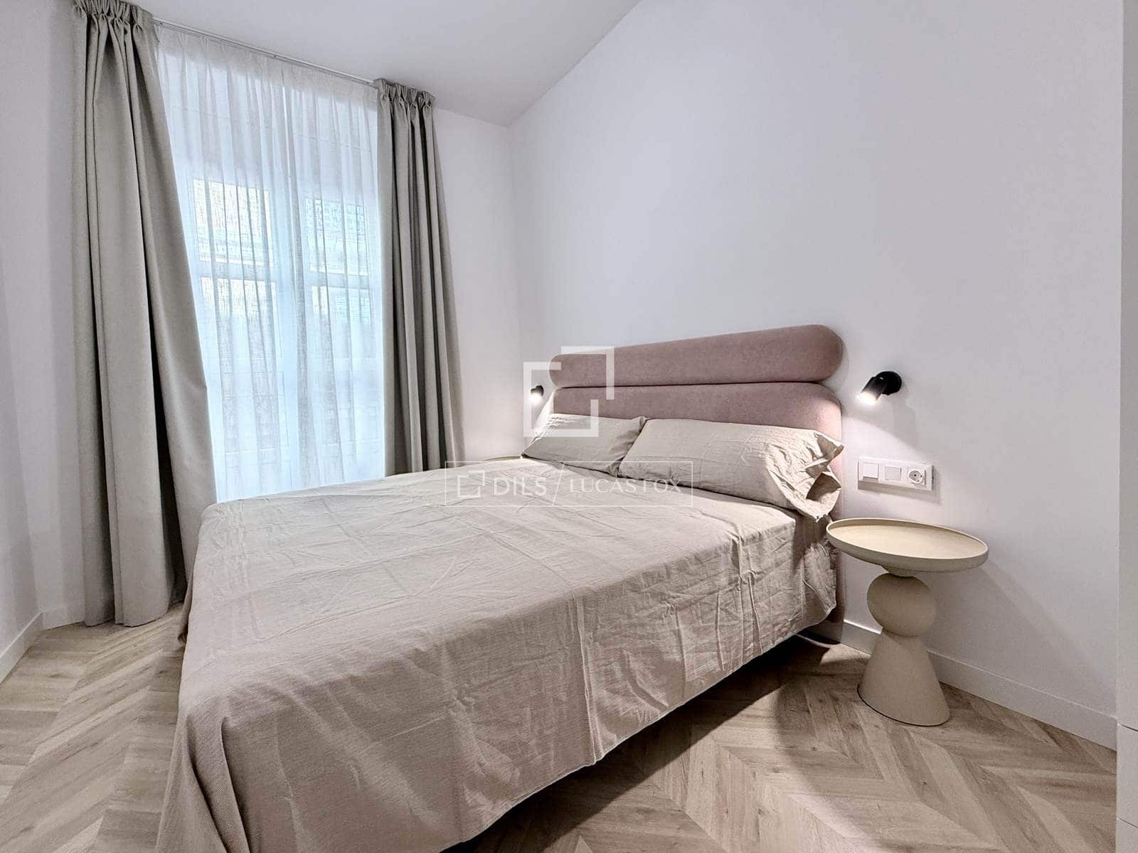 Apartamento de 3 habitaciones en Alicante / Alacant ciudad en alquiler - 2.300 € (Ref: 9679273)