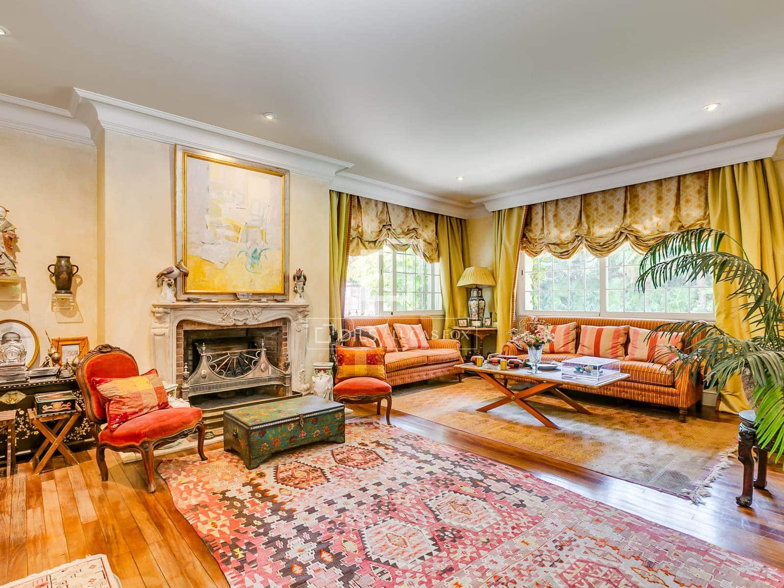 10 bedroom Villa for sale in Madrid city with pool - € 6,500,000 (Ref: 9679331)