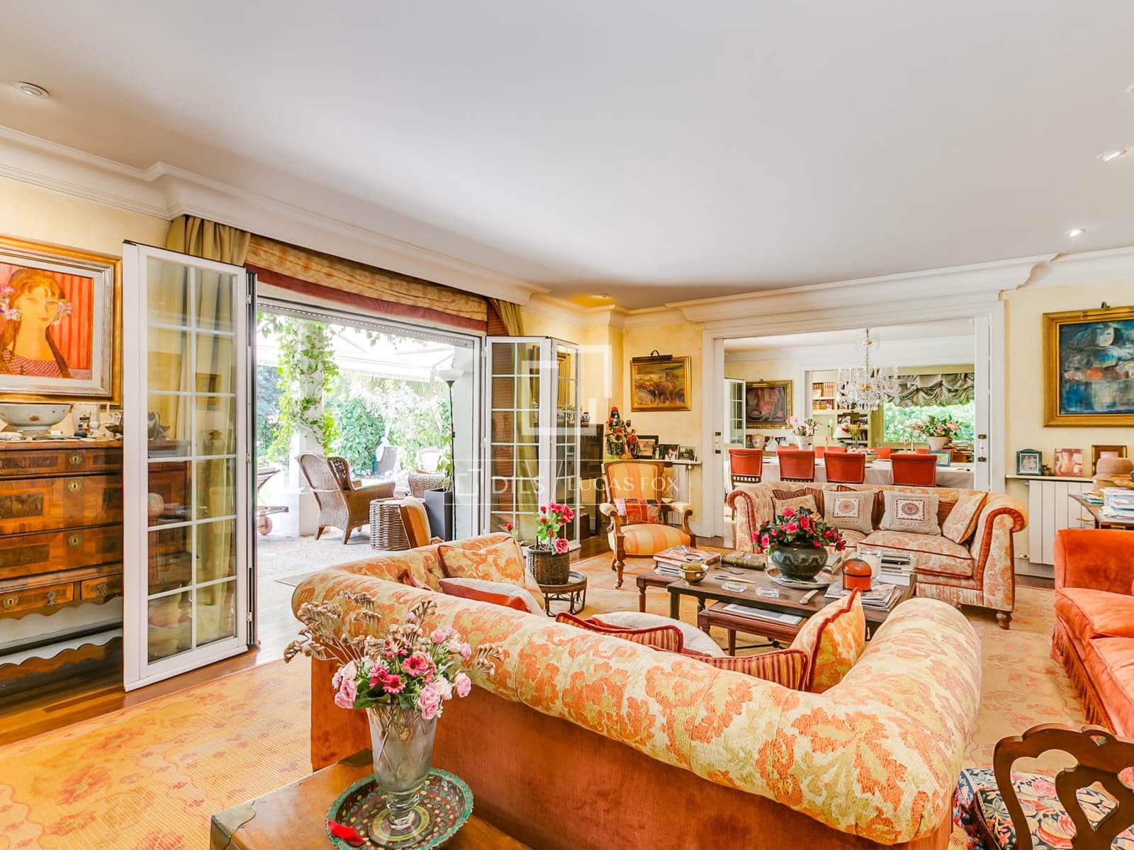 10 bedroom Villa for sale in Madrid city with pool - € 6,500,000 (Ref: 9679331)