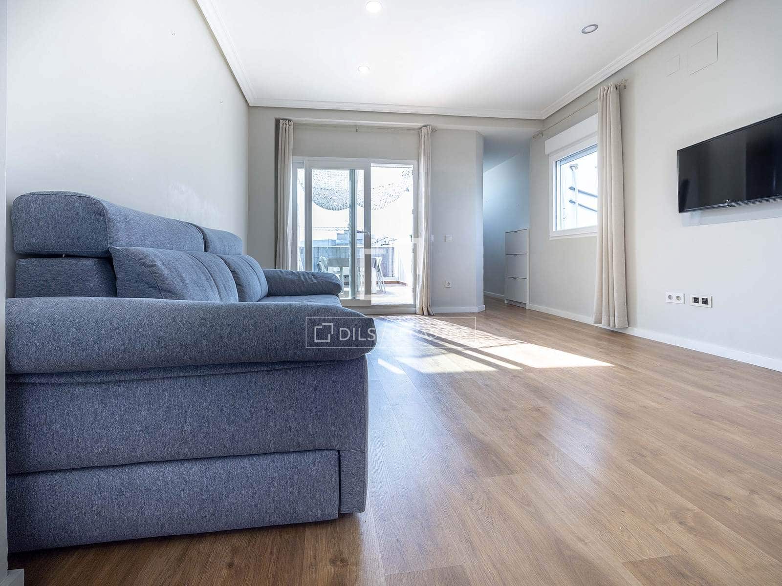 3 quarto Penthouse para arrendar em Valencia cidade - 2 500 € (Ref: 9679332)