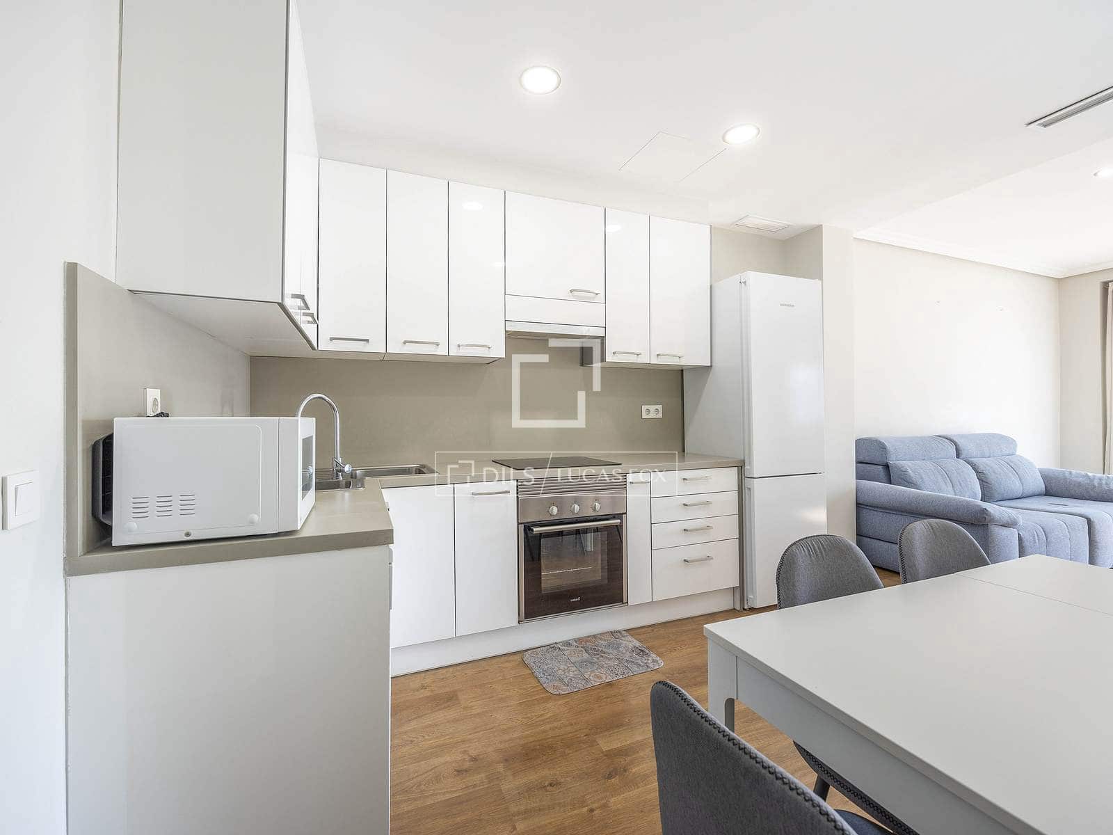 3 quarto Penthouse para arrendar em Valencia cidade - 2 500 € (Ref: 9679332)