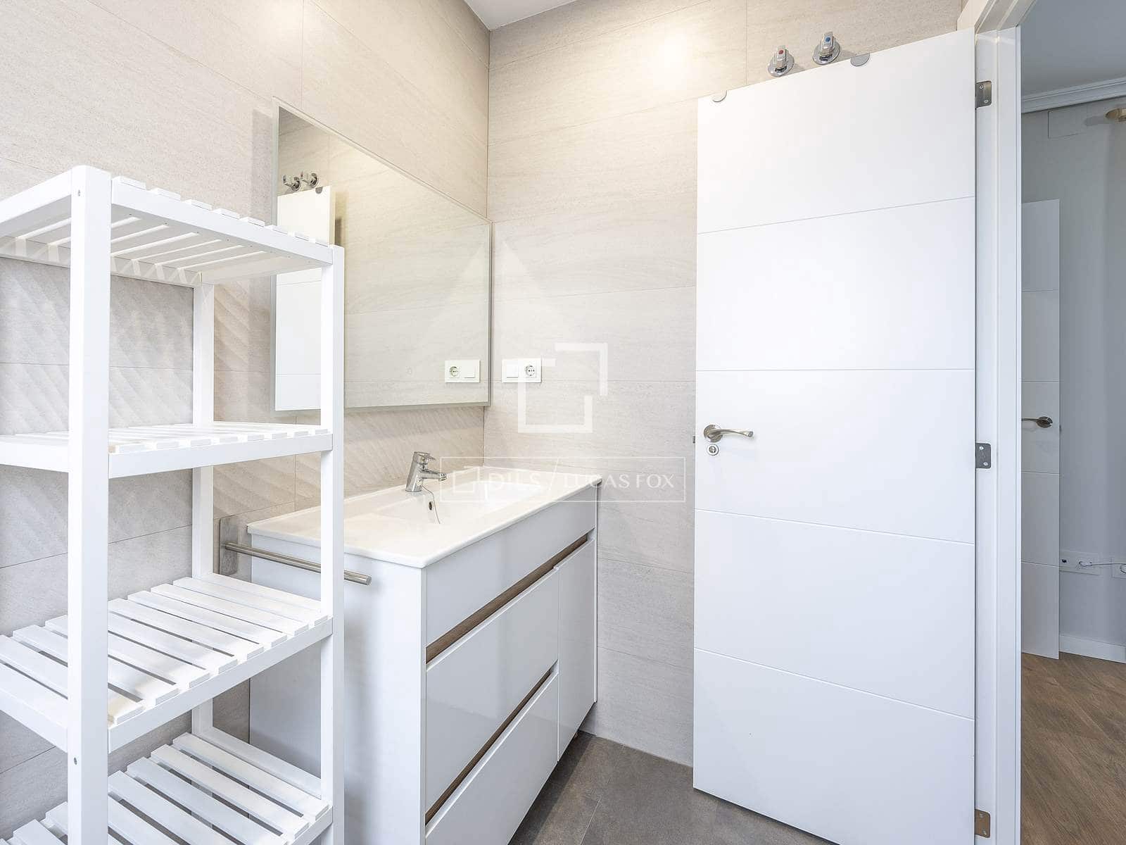 3 quarto Penthouse para arrendar em Valencia cidade - 2 500 € (Ref: 9679332)