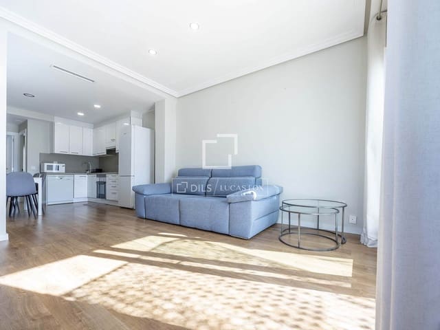 3 makuuhuone Kattohuoneisto vuokrattavana paikassa Valencia kaupunki - 2 500 € (Ref: 9679332)