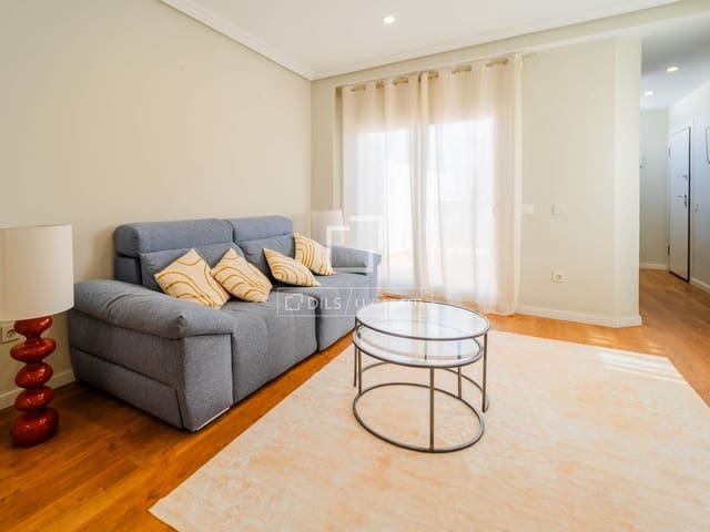 3 soveværelse Penthouse til leje i Valencia by - € 2.395 (Ref: 9679332)