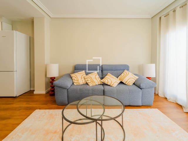 3 soveværelse Penthouse til leje i Valencia by - € 2.395 (Ref: 9679332)