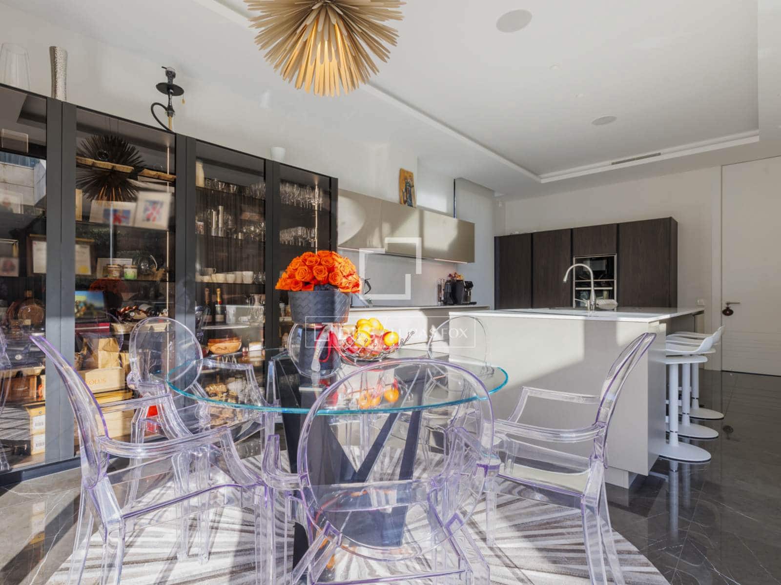 Chalet de 6 habitaciones en Pozuelo de Alarcón en venta con piscina garaje - 5.300.000 € (Ref: 9683301)