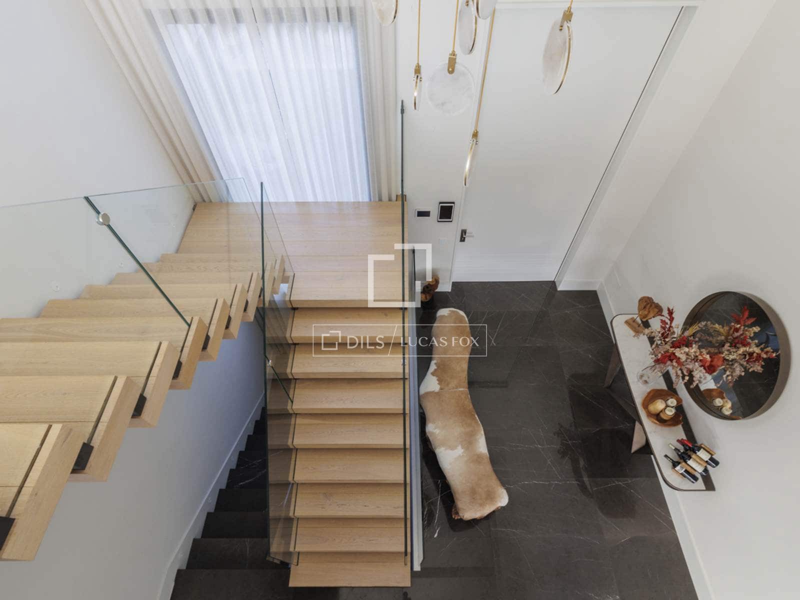 Chalet de 6 habitaciones en Pozuelo de Alarcón en venta con piscina garaje - 5.300.000 € (Ref: 9683301)