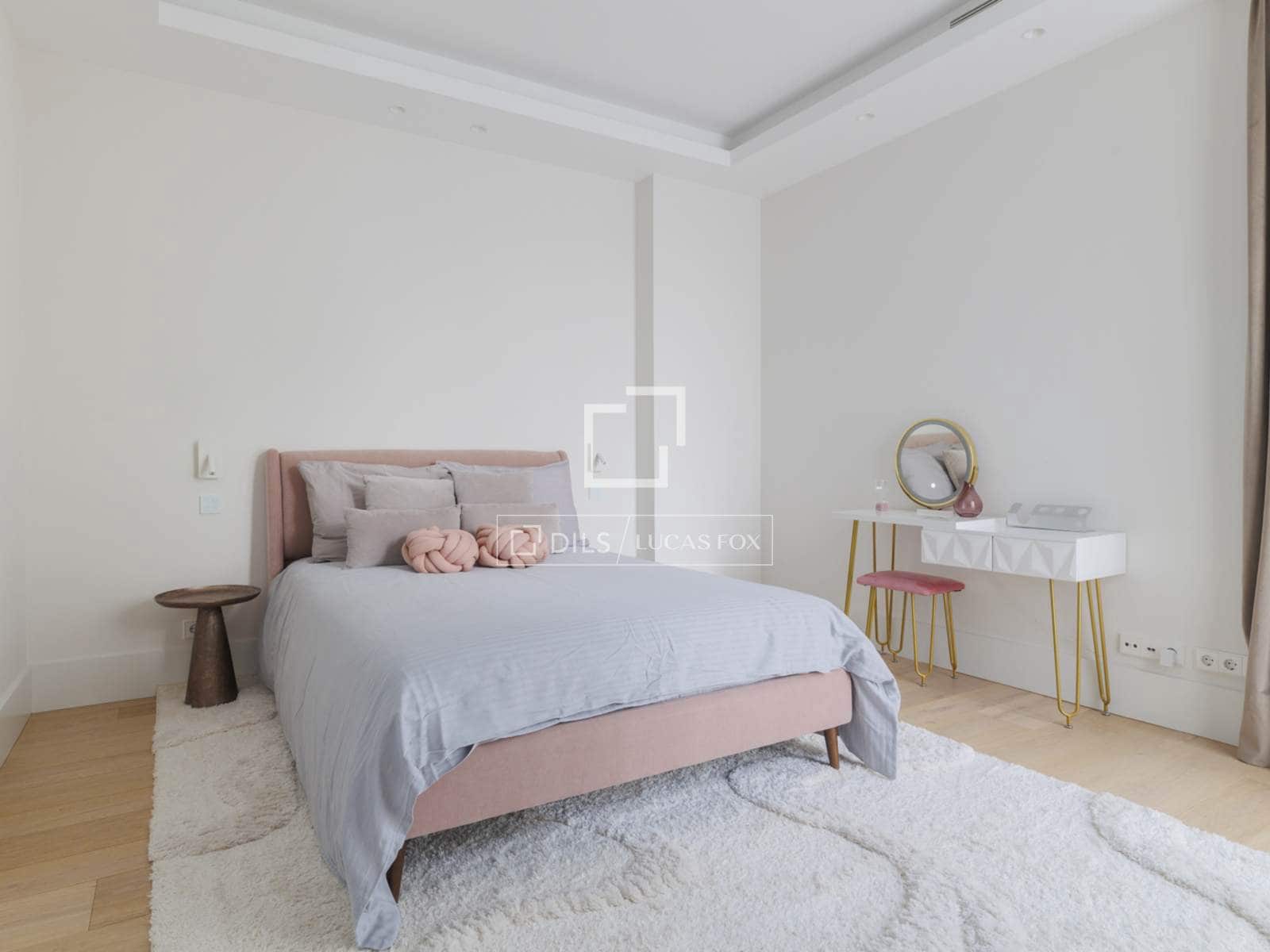 Chalet de 6 habitaciones en Pozuelo de Alarcón en venta con piscina garaje - 5.300.000 € (Ref: 9683301)