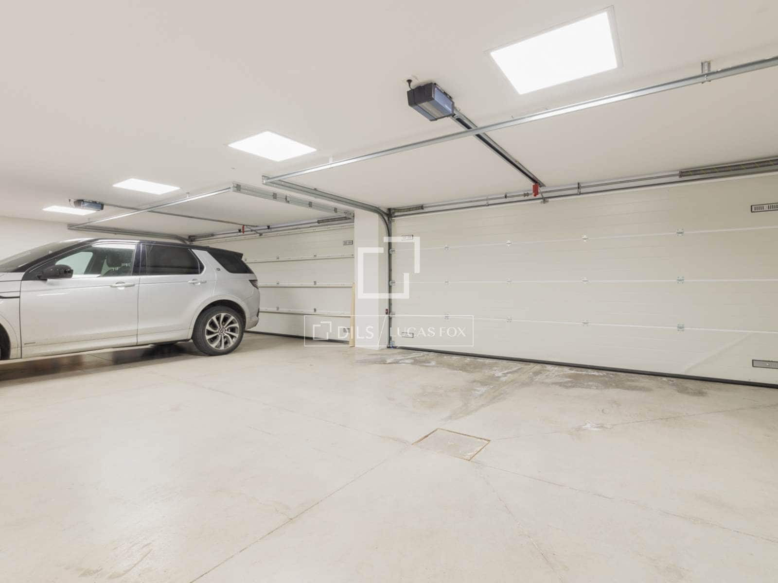 Chalet de 6 habitaciones en Pozuelo de Alarcón en venta con piscina garaje - 5.300.000 € (Ref: 9683301)