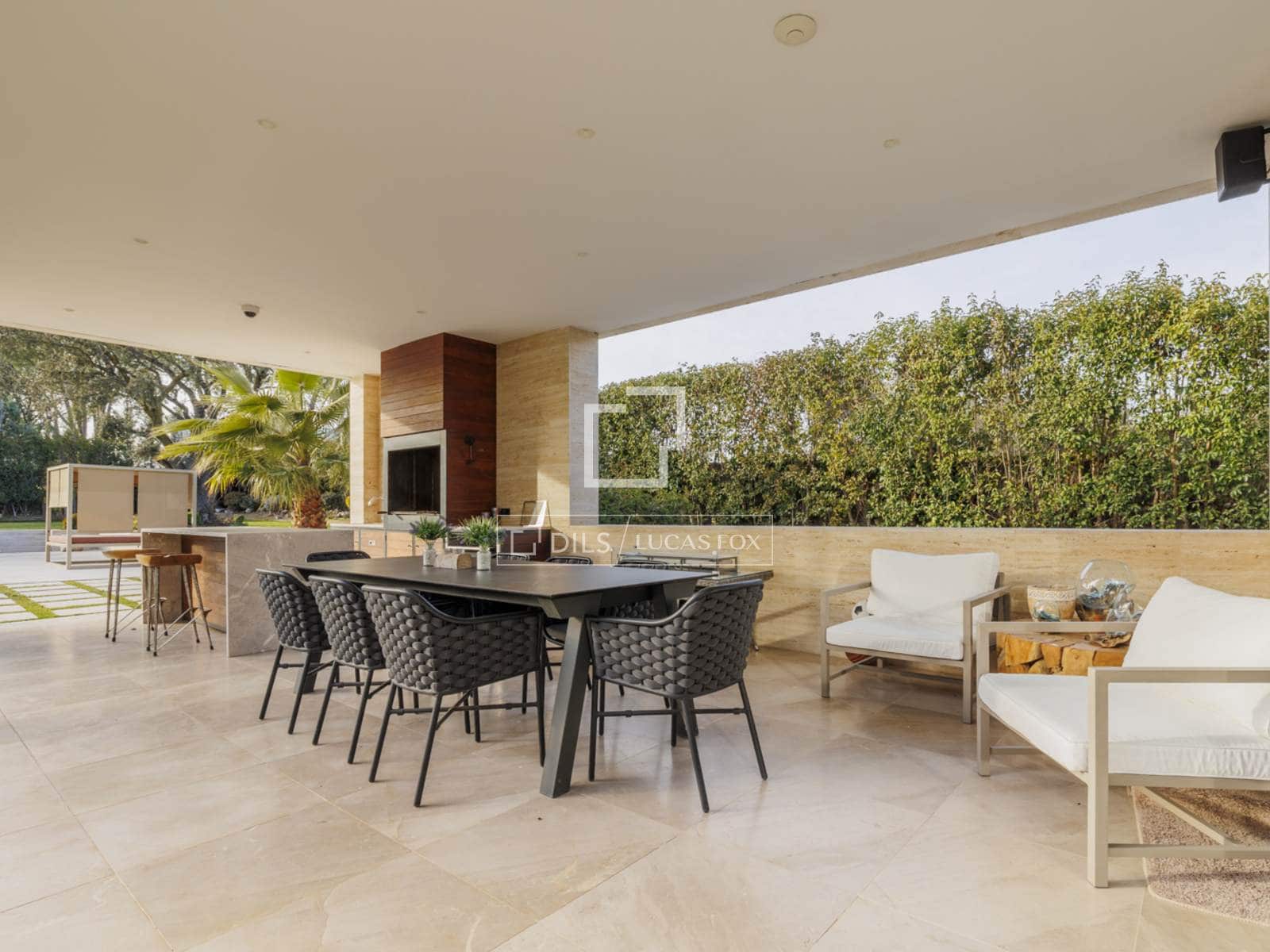 Chalet de 6 habitaciones en Pozuelo de Alarcón en venta con piscina garaje - 5.300.000 € (Ref: 9683301)