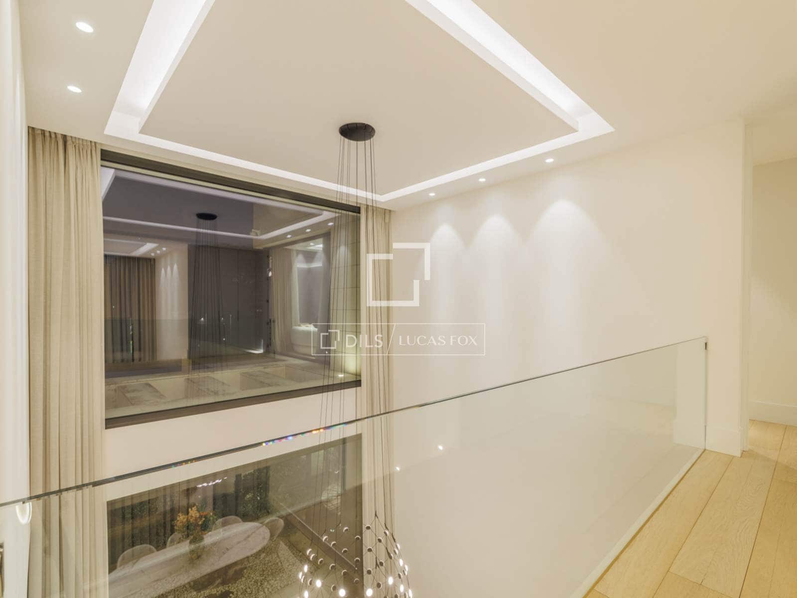 6 Zimmer Villa zu verkaufen in Pozuelo de Alarcon mit Pool Garage - 5.300.000 € (Ref: 9683301)