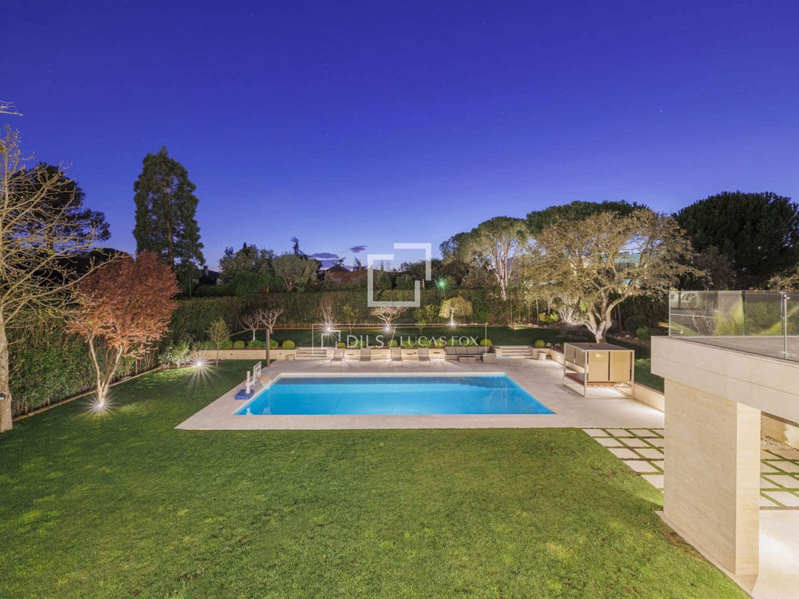 6 Zimmer Villa zu verkaufen in Pozuelo de Alarcon mit Pool Garage - 5.300.000 € (Ref: 9683301)
