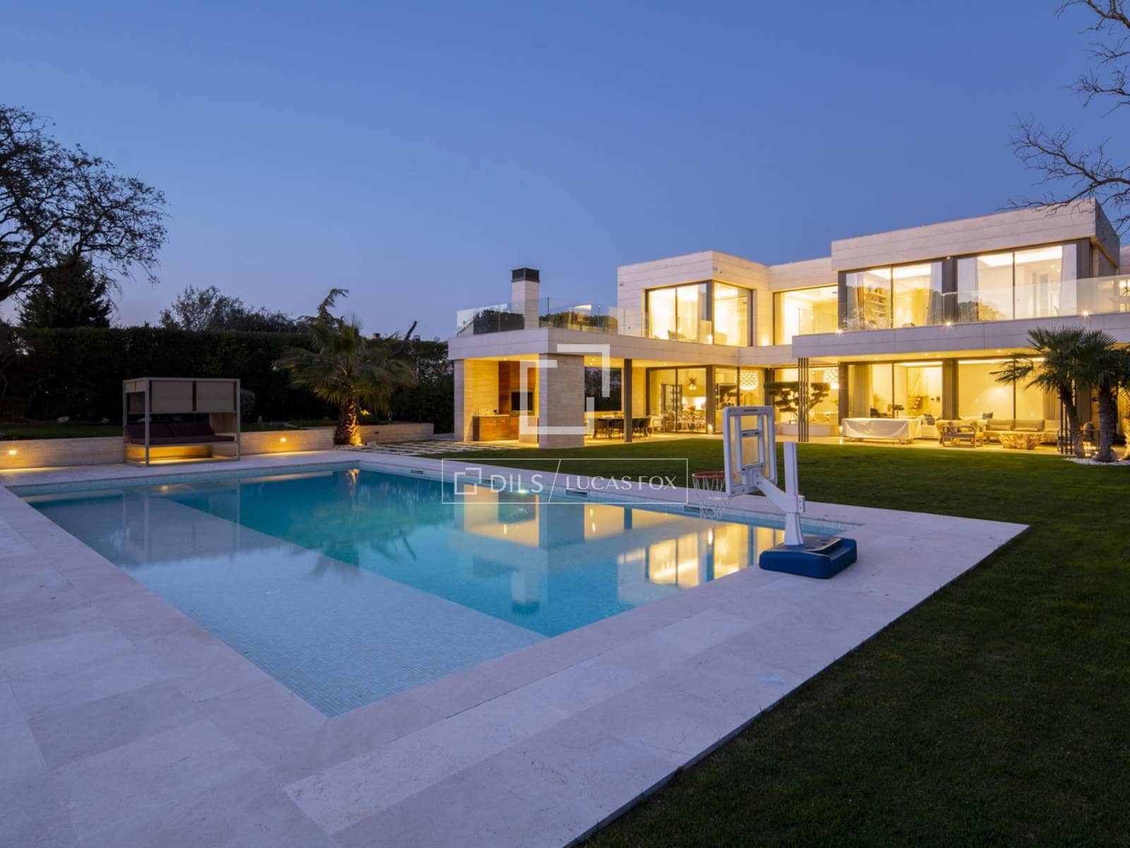 6 Zimmer Villa zu verkaufen in Pozuelo de Alarcon mit Pool Garage - 5.300.000 € (Ref: 9683301)