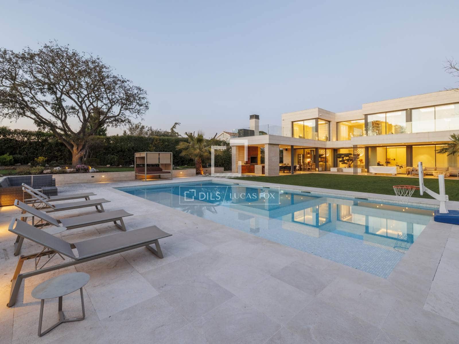 6 Zimmer Villa zu verkaufen in Pozuelo de Alarcon mit Pool Garage - 5.300.000 € (Ref: 9683301)