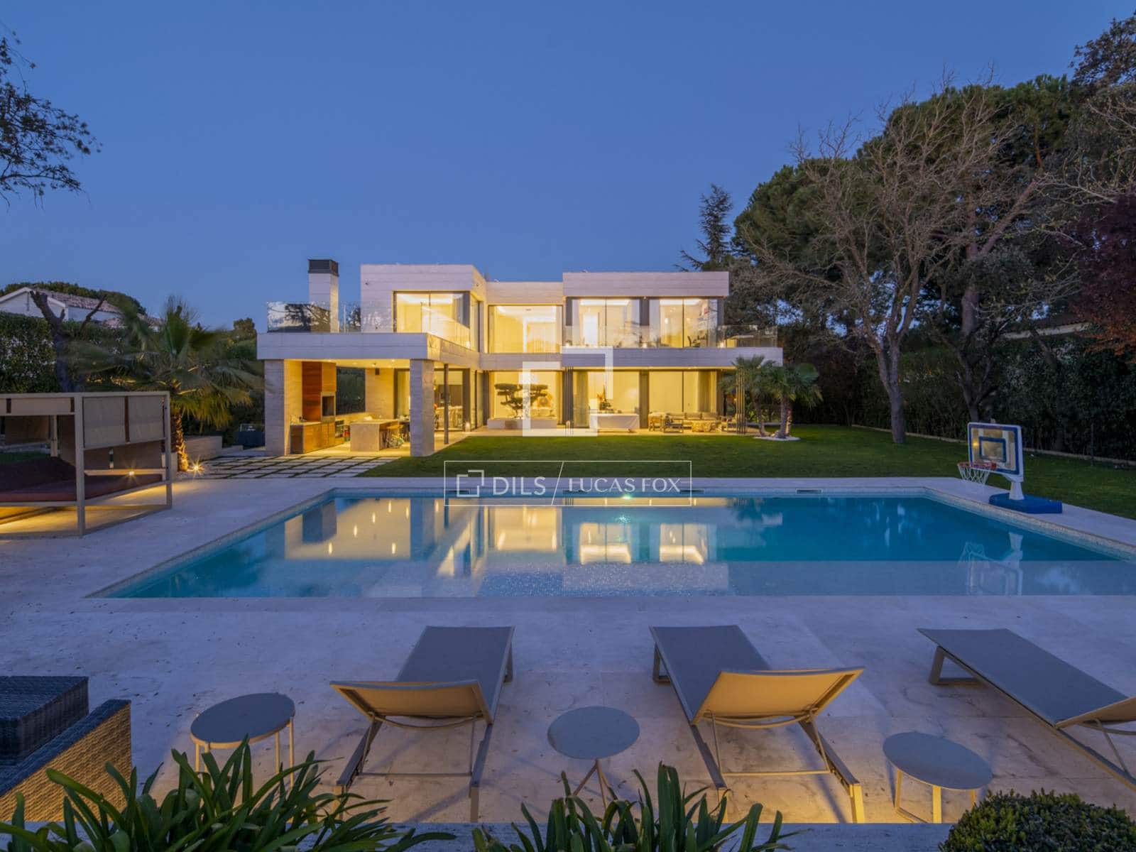 6 Zimmer Villa zu verkaufen in Pozuelo de Alarcon mit Pool Garage - 5.300.000 € (Ref: 9683301)