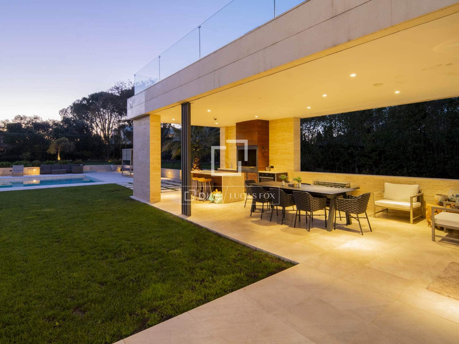 6 Zimmer Villa zu verkaufen in Pozuelo de Alarcon mit Pool Garage - 5.300.000 € (Ref: 9683301)