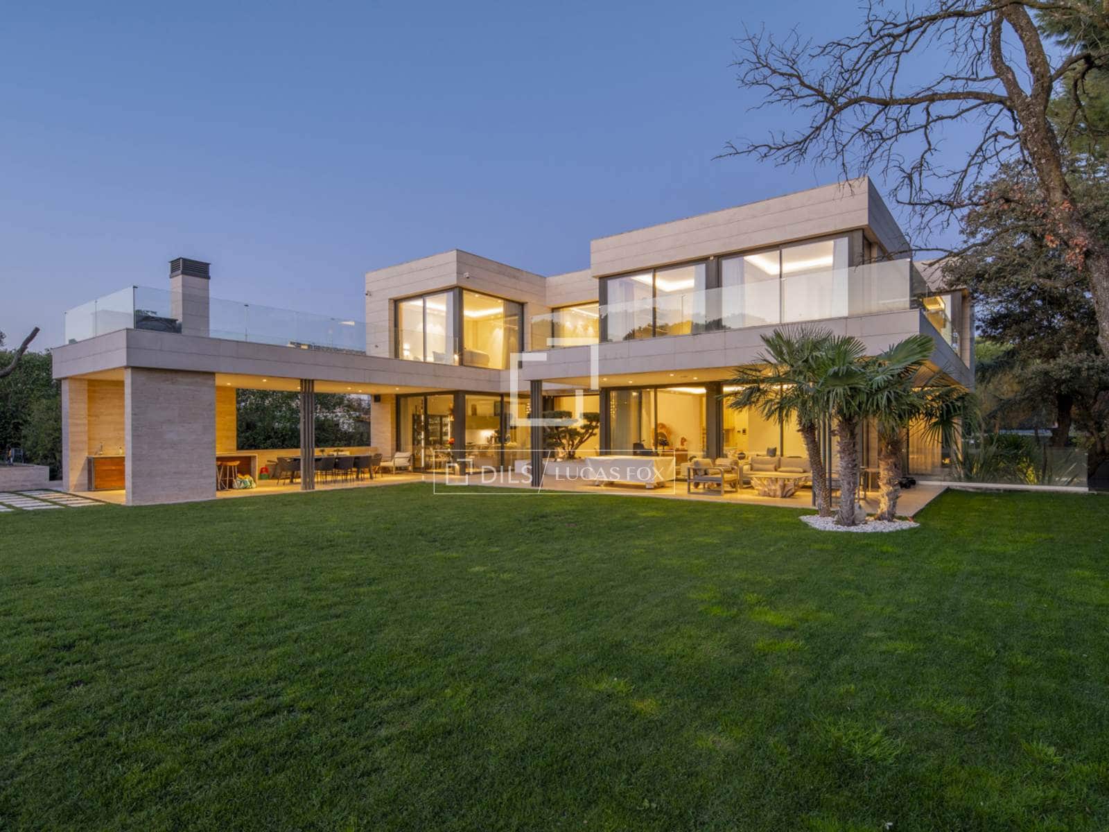 6 sypialnia Willa na sprzedaż w Pozuelo de Alarcon z basenem garażem - 5 300 000 € (Ref: 9683301)