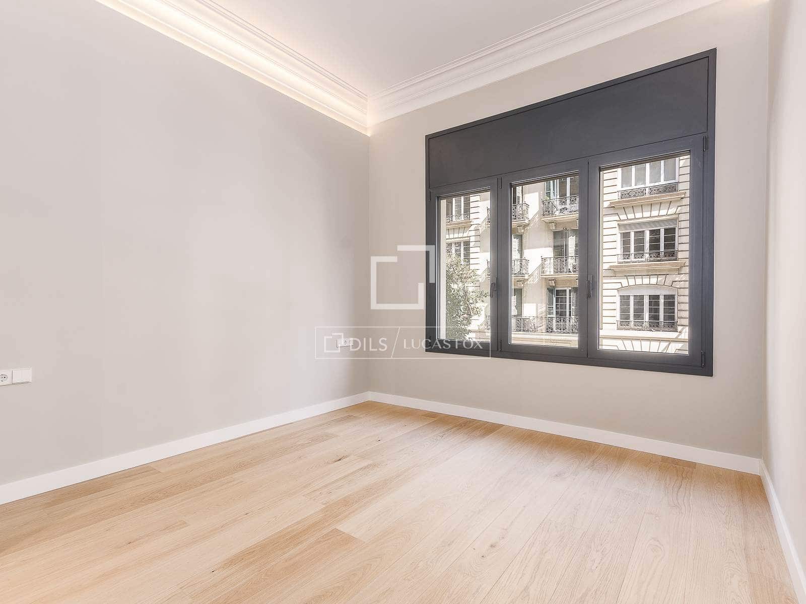 Apartamento de 5 habitaciones en Barcelona ciudad en venta - 2.150.000 € (Ref: 9684223)