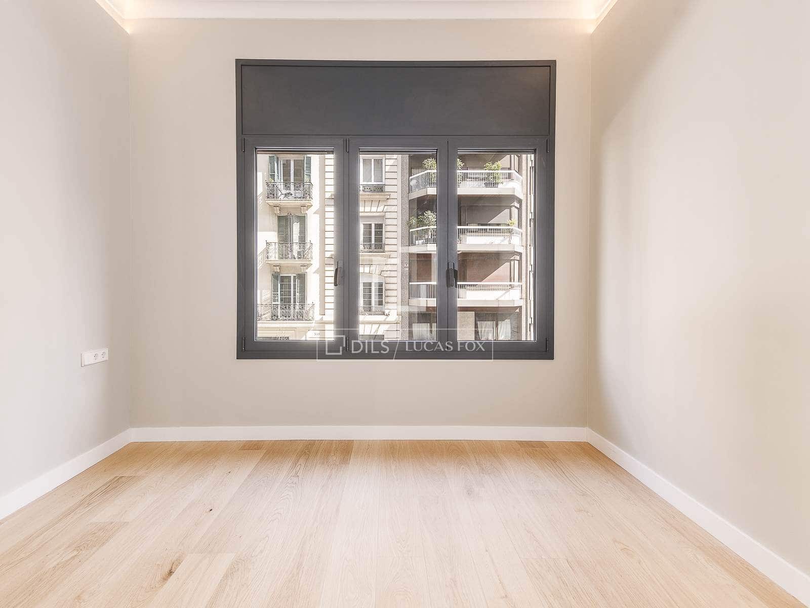 Apartamento de 5 habitaciones en Barcelona ciudad en venta - 2.150.000 € (Ref: 9684223)