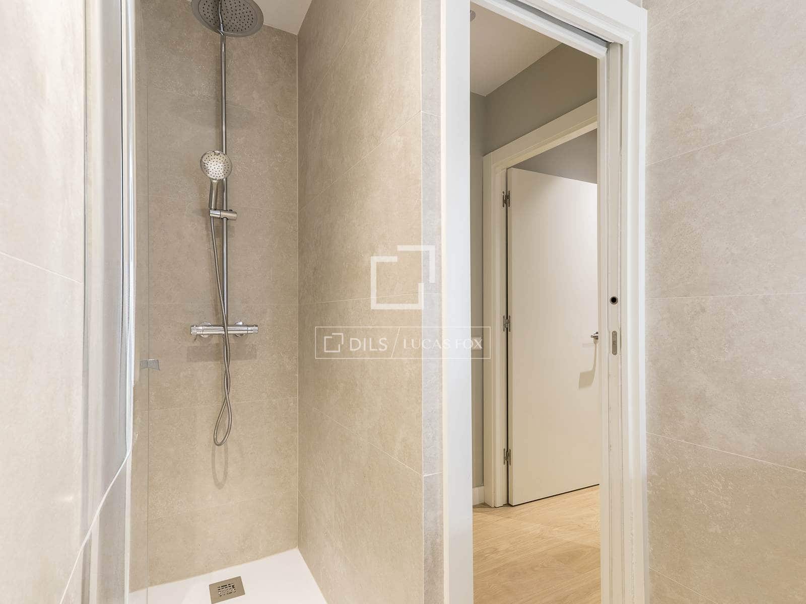 Apartamento de 5 habitaciones en Barcelona ciudad en venta - 2.150.000 € (Ref: 9684223)