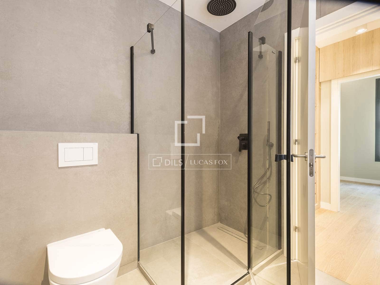 Apartamento de 5 habitaciones en Barcelona ciudad en venta - 2.150.000 € (Ref: 9684223)