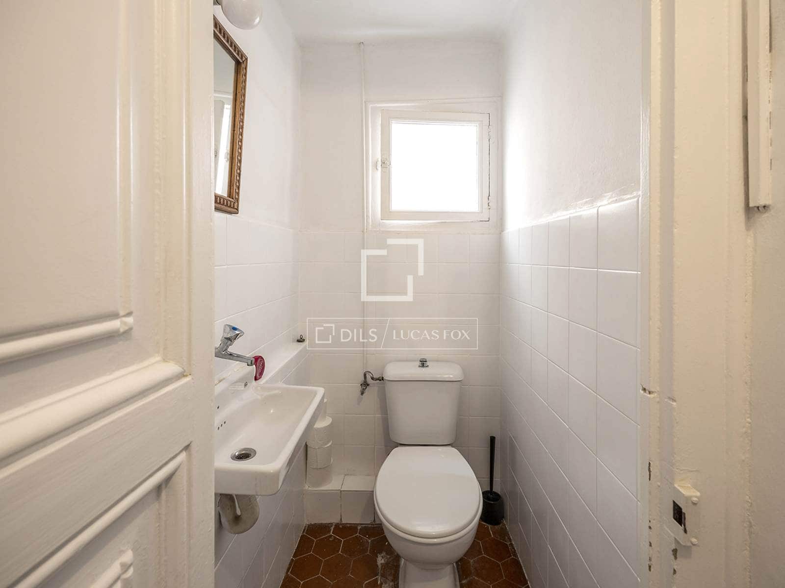 5 sypialnia Apartament na sprzedaż w Miasto Barcelona - 950 000 € (Ref: 9684225)