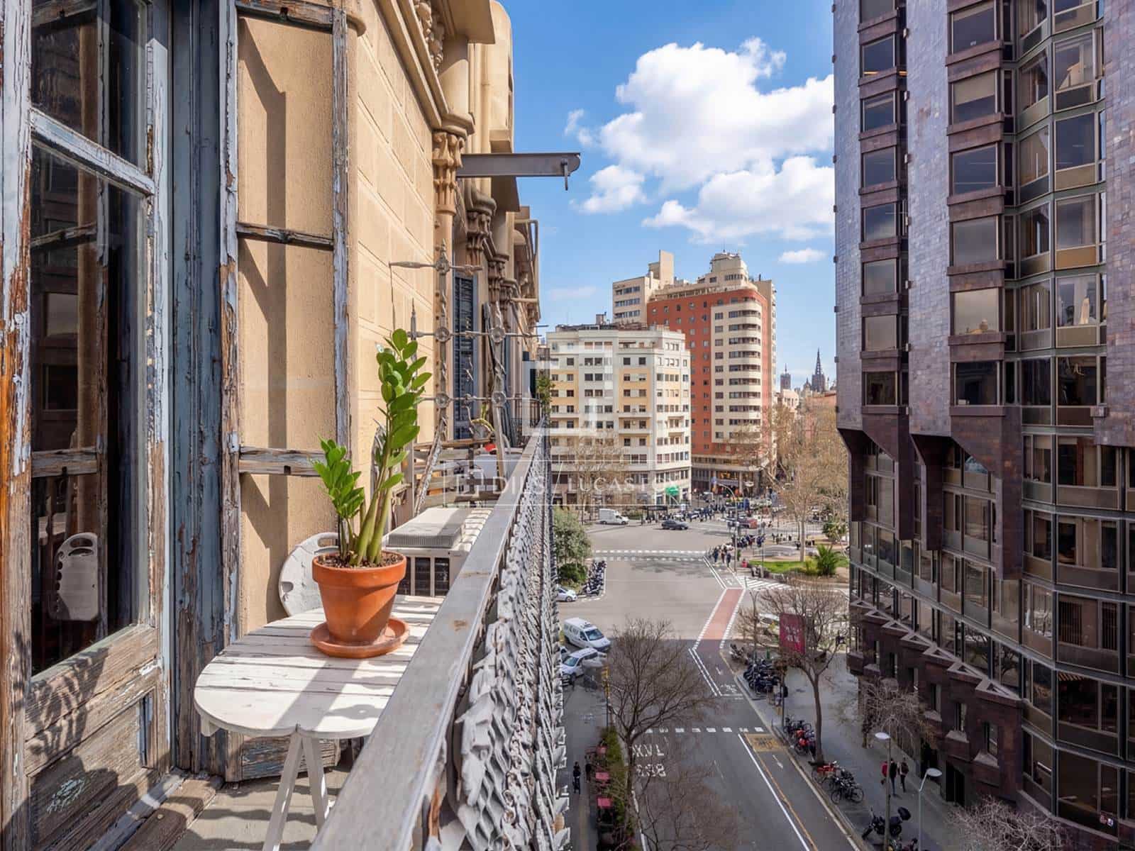 5 sypialnia Apartament na sprzedaż w Miasto Barcelona - 950 000 € (Ref: 9684225)